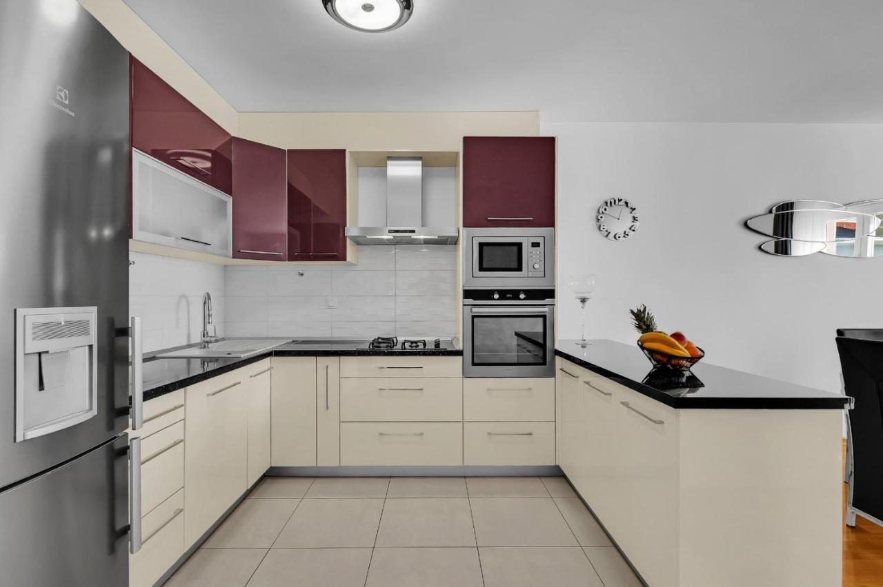 Apartman Linea Макарська Екстер'єр фото
