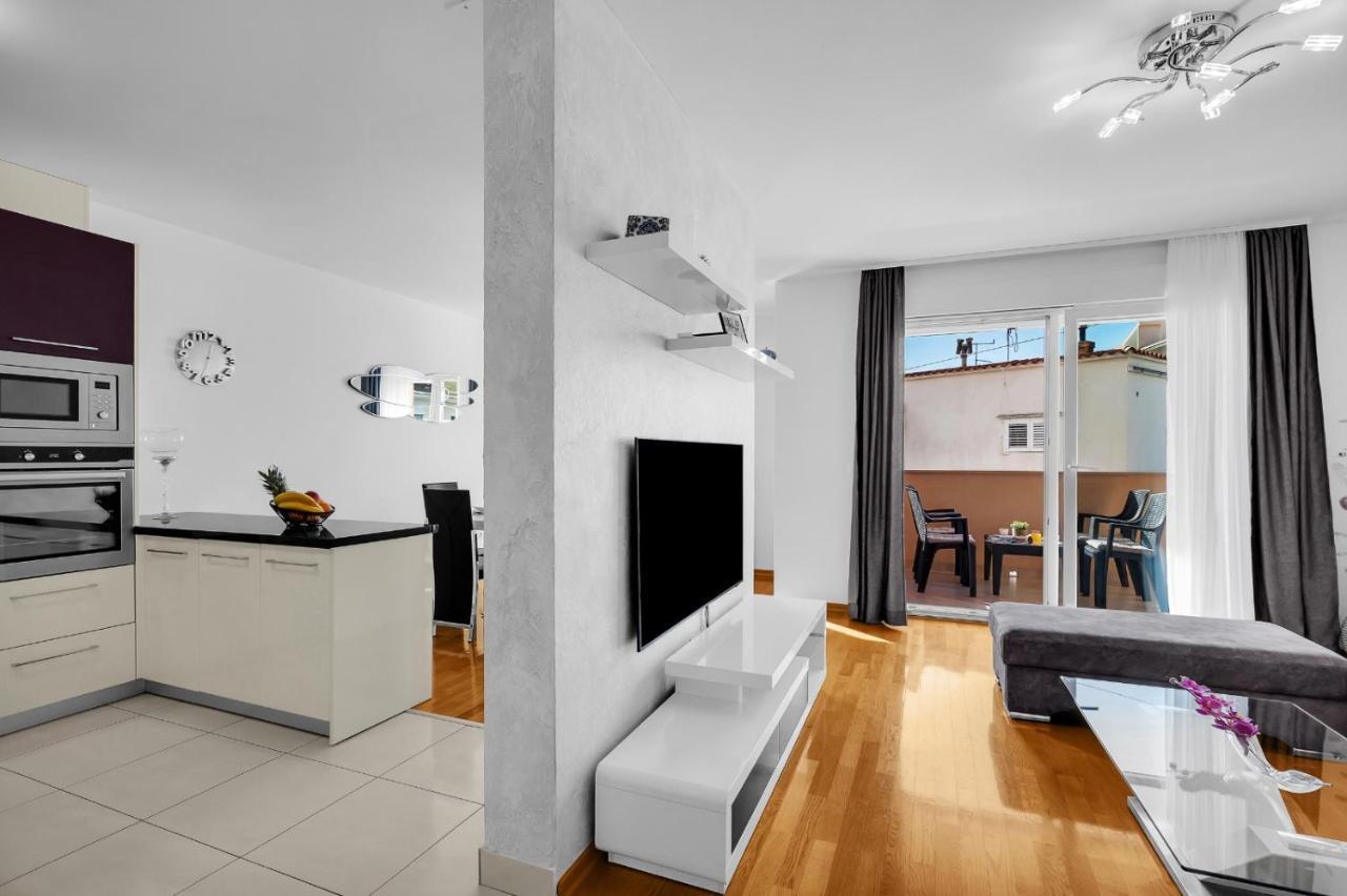 Apartman Linea Макарська Екстер'єр фото