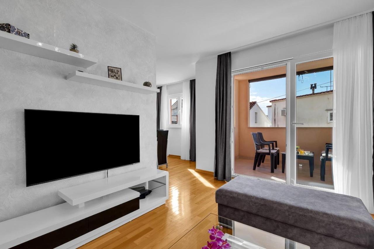 Apartman Linea Макарська Екстер'єр фото