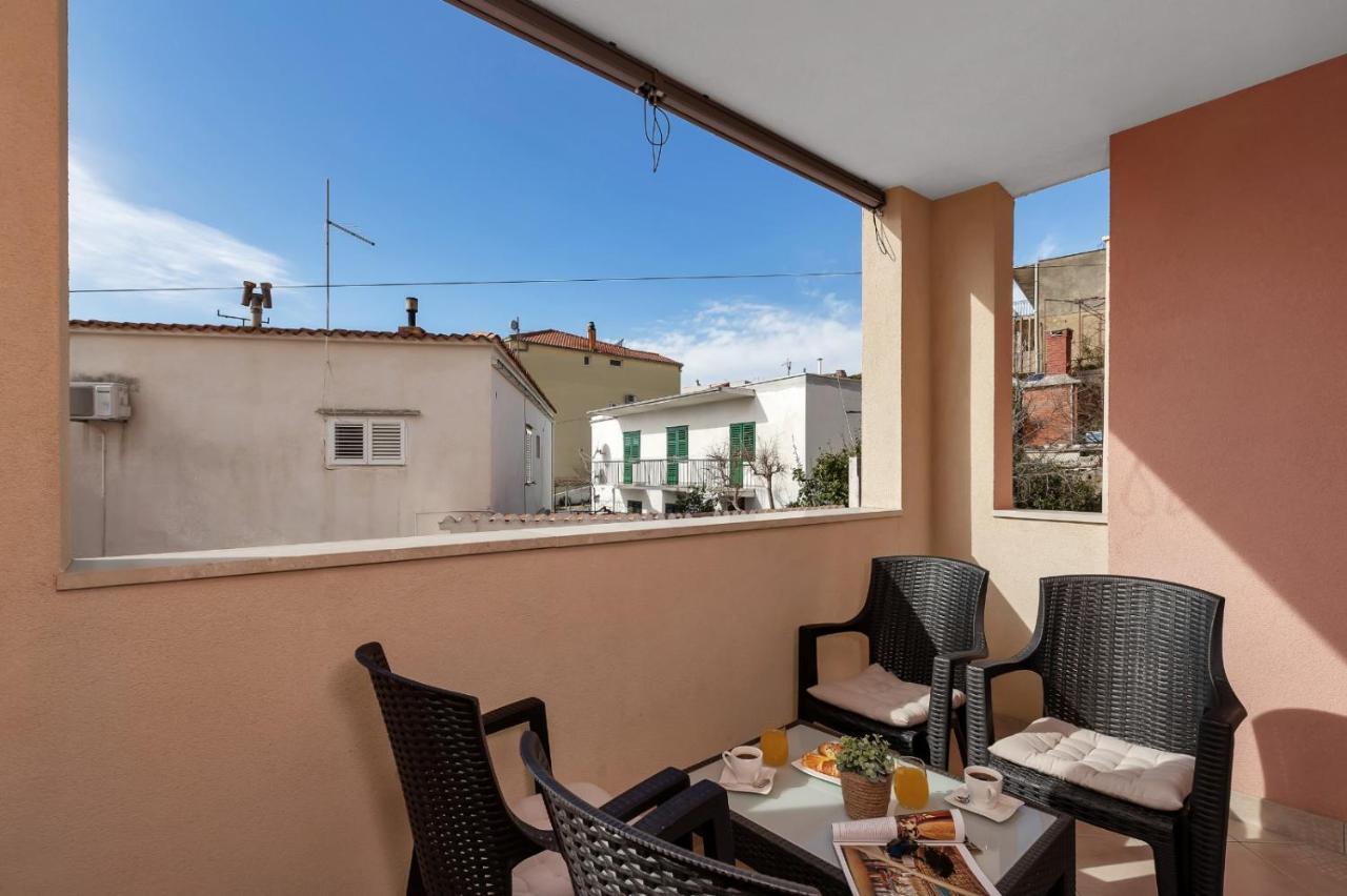 Apartman Linea Макарська Екстер'єр фото