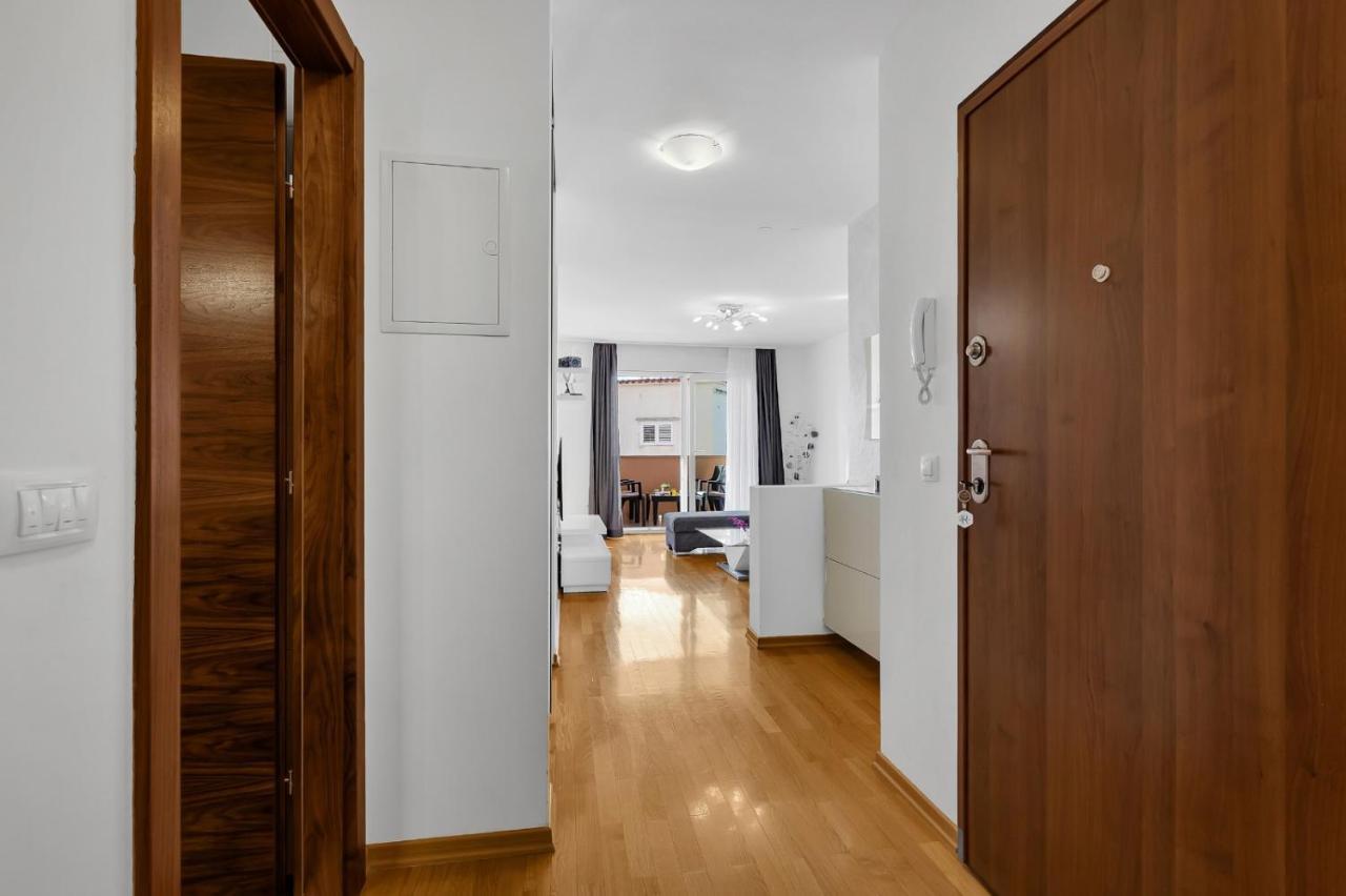 Apartman Linea Макарська Екстер'єр фото