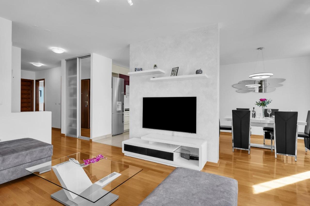 Apartman Linea Макарська Екстер'єр фото