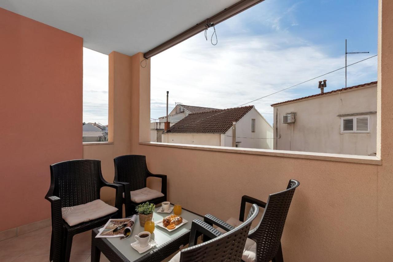 Apartman Linea Макарська Екстер'єр фото